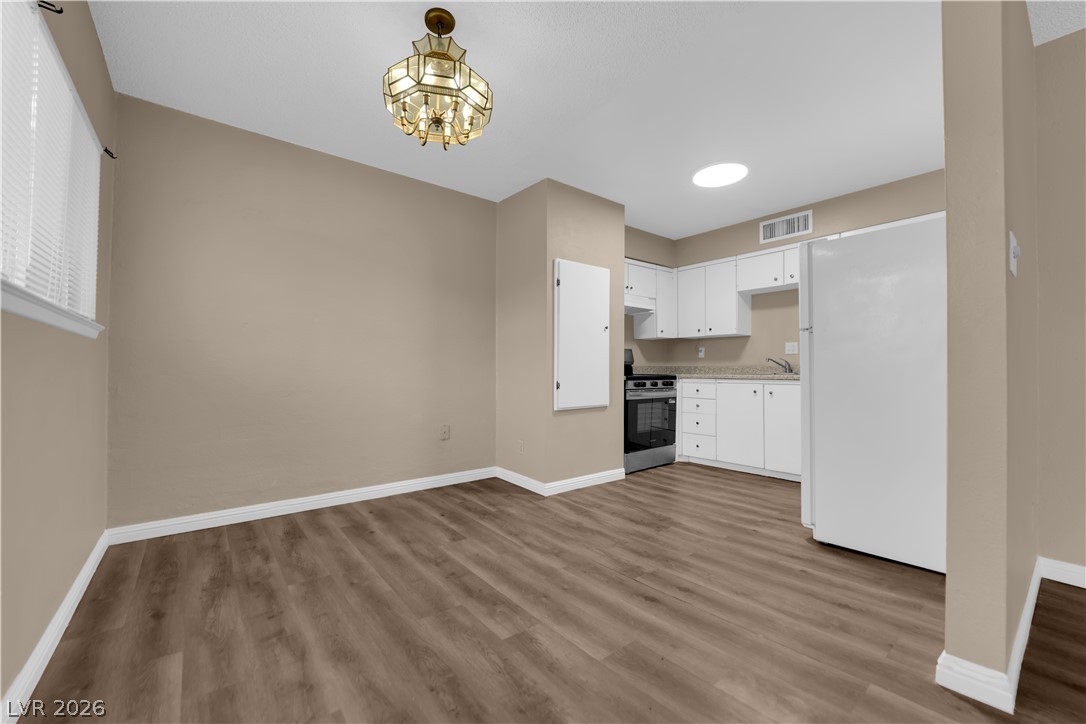 350 Desert Inn Road E201 Property Photo 8