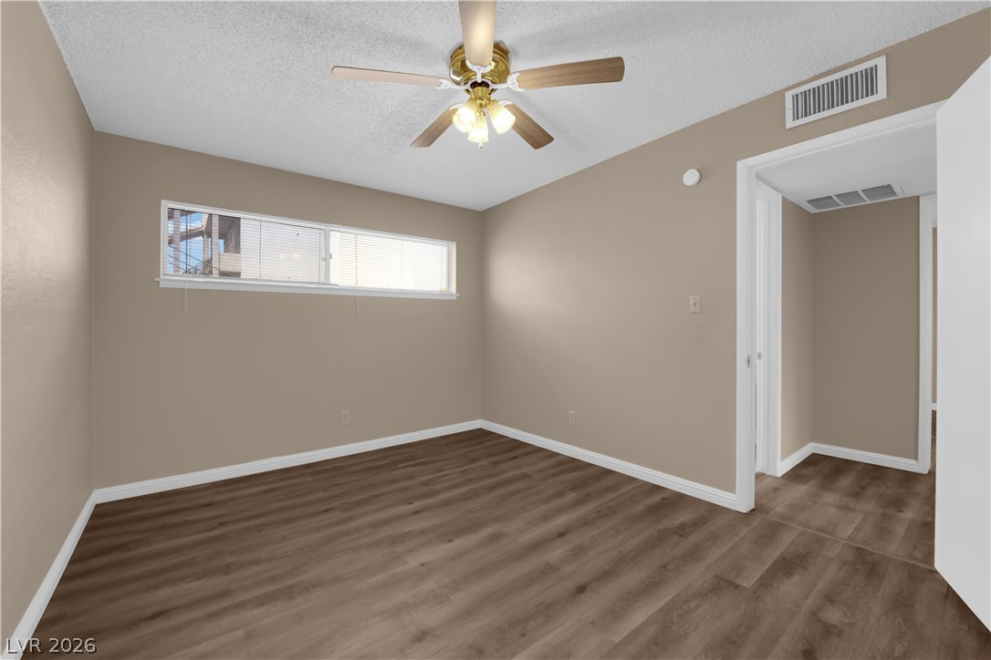 350 Desert Inn Road E201 Property Photo 15