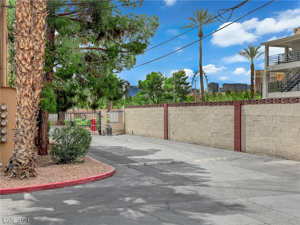 350 Desert Inn Road E201 Property Photo 30
