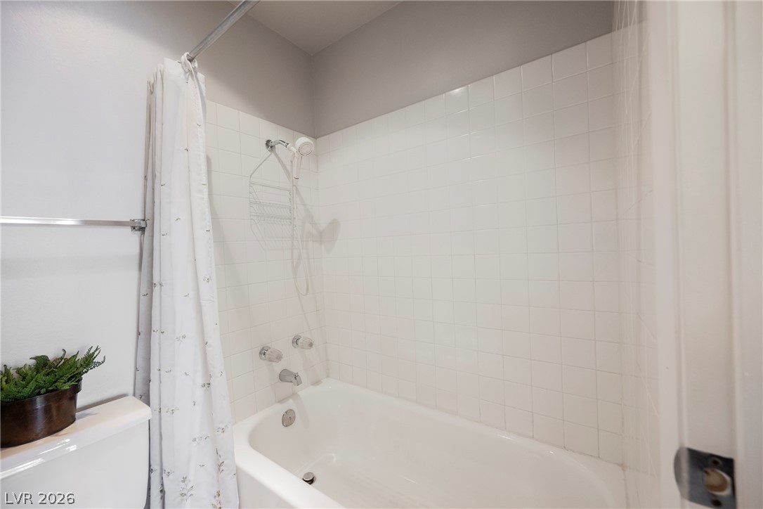 4836 Nara Vista Way 104 Property Photo 27