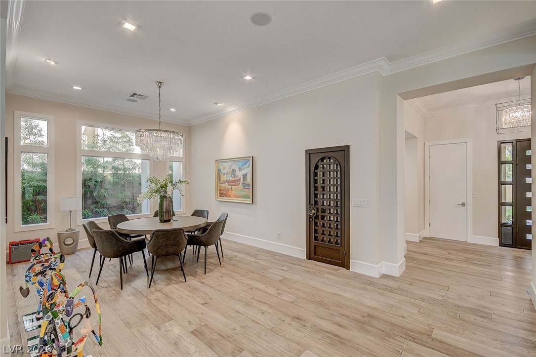 11827 Oakland Hills Drive Property Photo 14