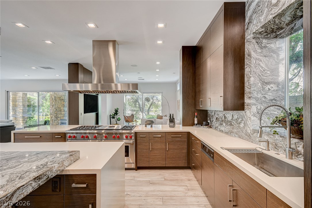 11827 Oakland Hills Drive Property Photo 35