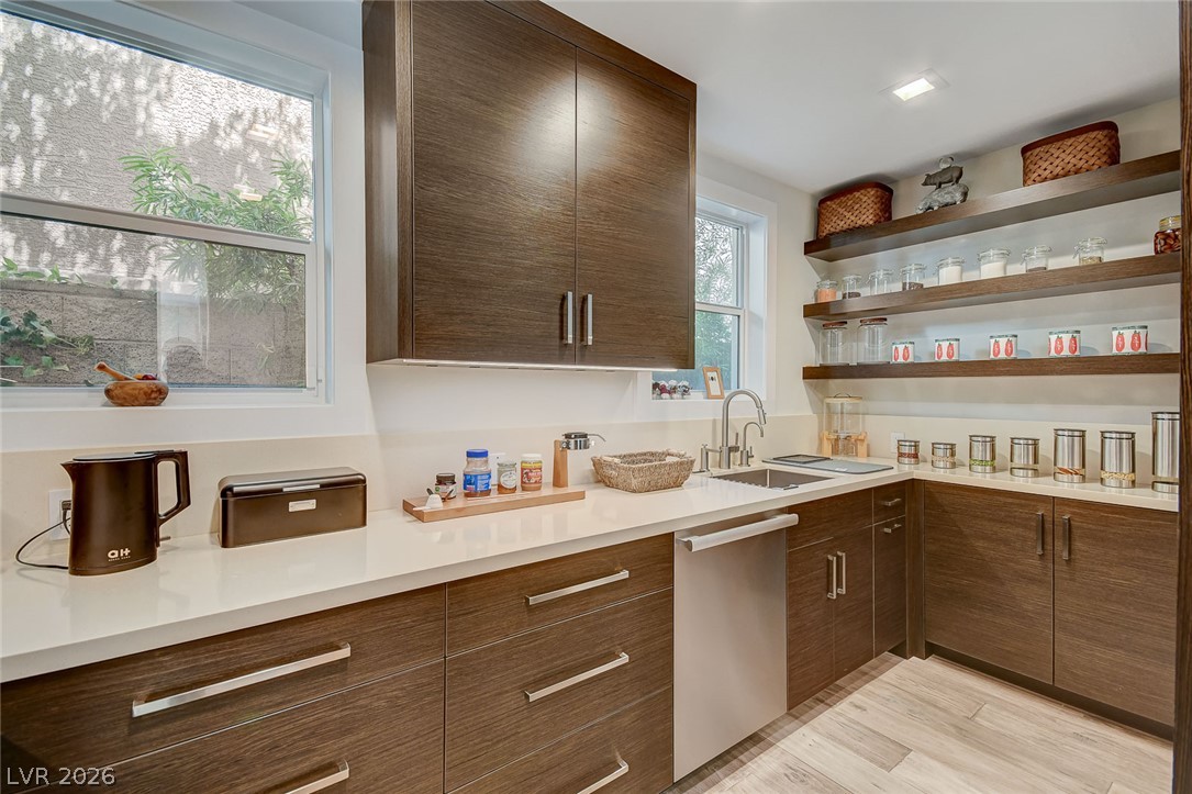 11827 Oakland Hills Drive Property Photo 39