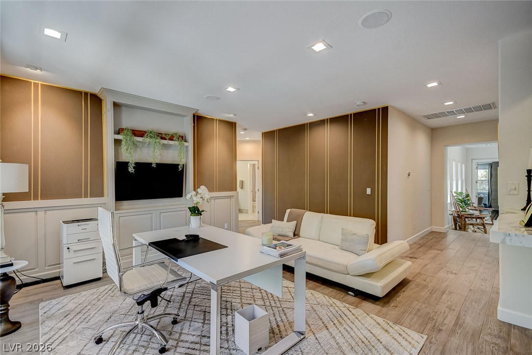 11827 Oakland Hills Drive Property Photo 52