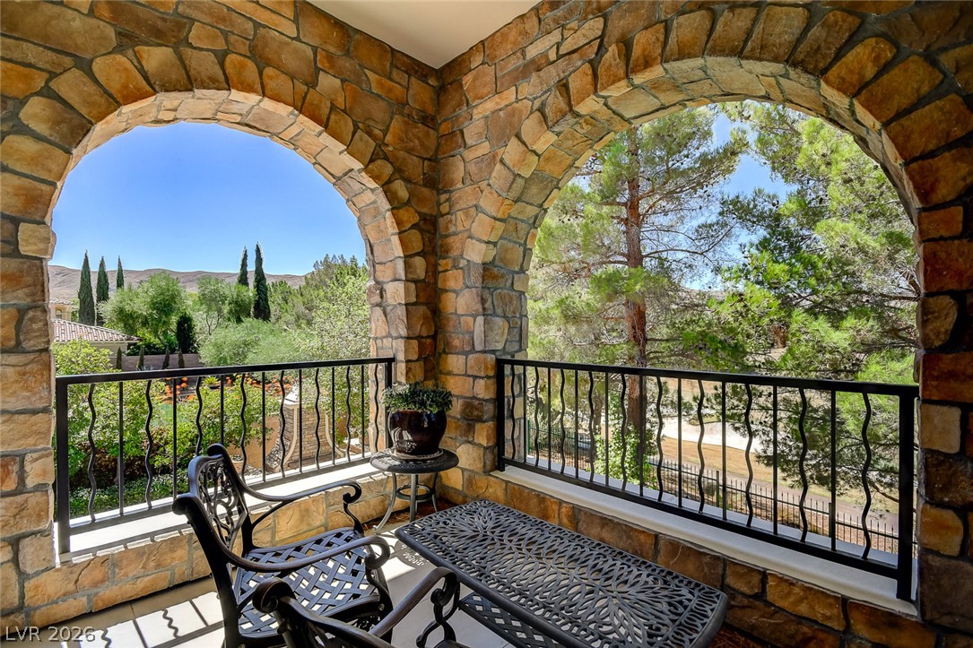 11827 Oakland Hills Drive Property Photo 70