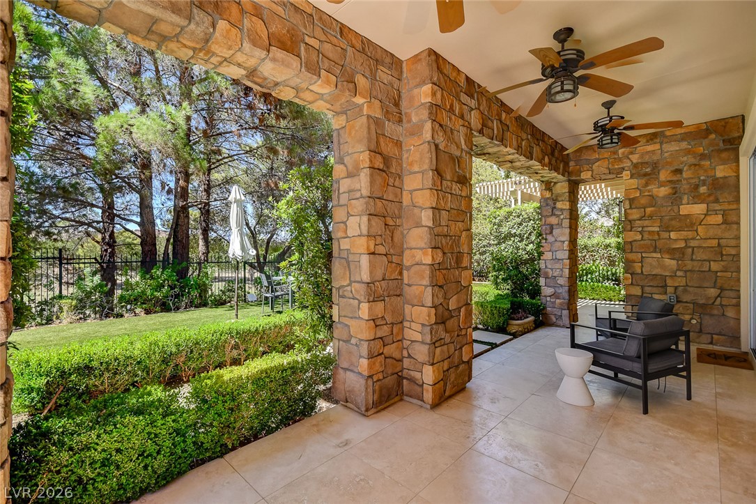 11827 Oakland Hills Drive Property Photo 76