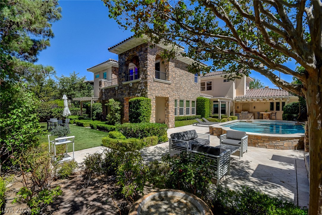 11827 Oakland Hills Drive Property Photo 84