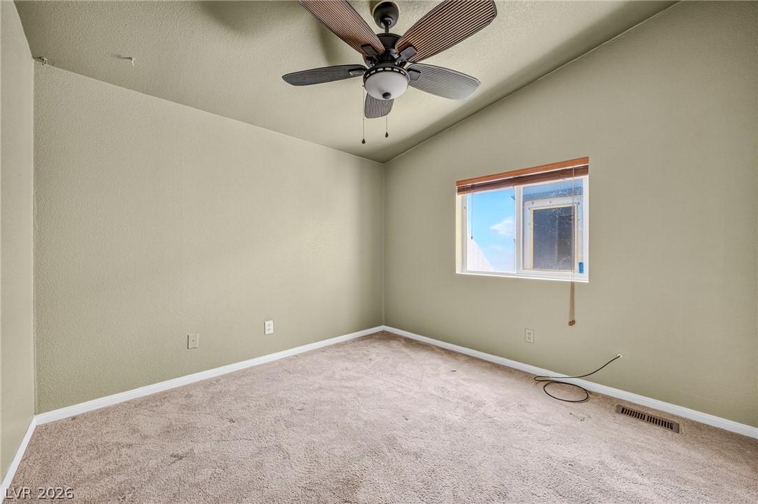 1921 Las Casitas Street Property Photo 8