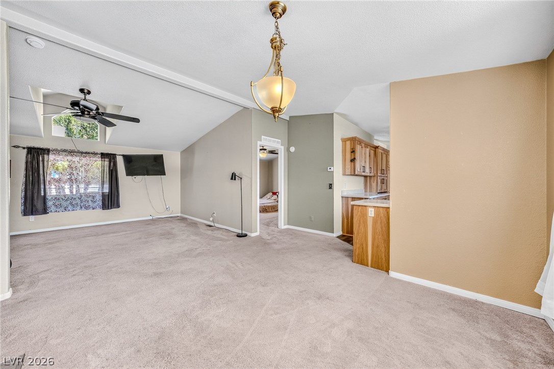 1921 Las Casitas Street Property Photo 11