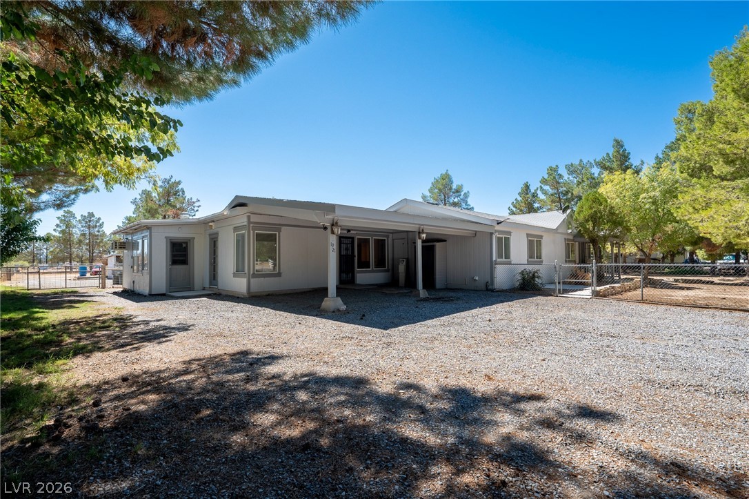 1921 Las Casitas Street Property Photo 42