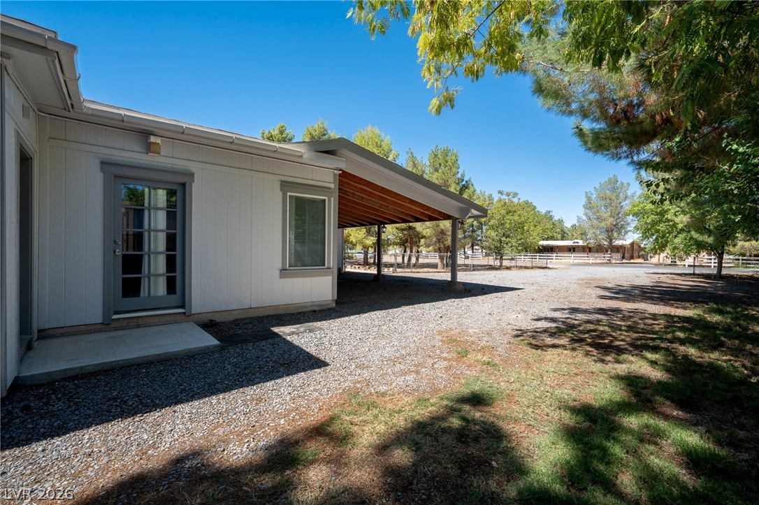 1921 Las Casitas Street Property Photo 44