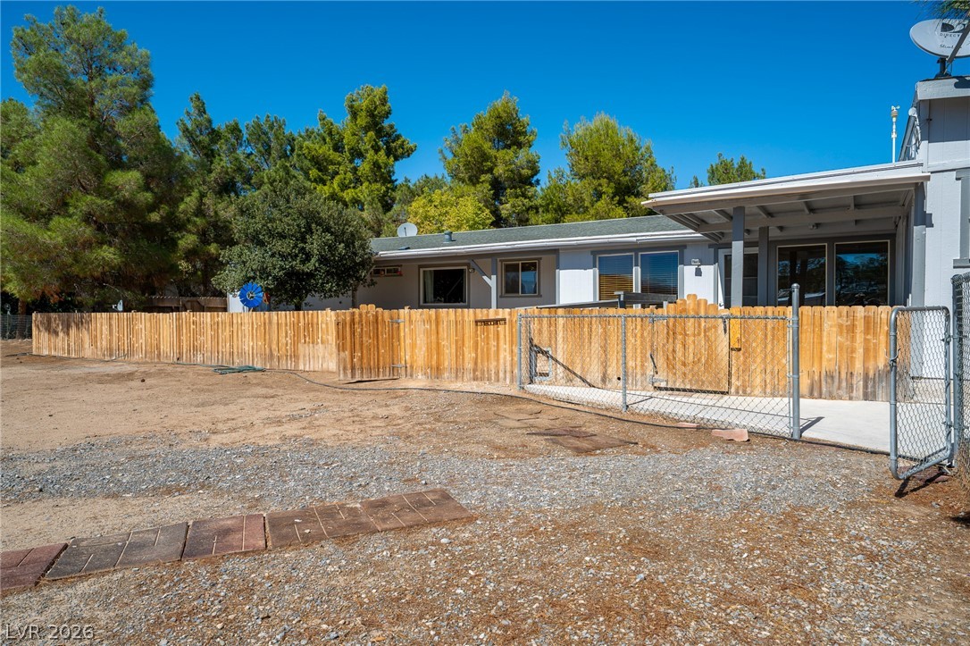 1921 Las Casitas Street Property Photo 46