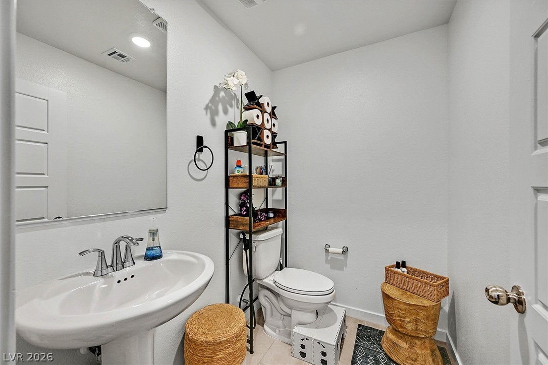 6282 Foxes Dale Street Property Photo 10