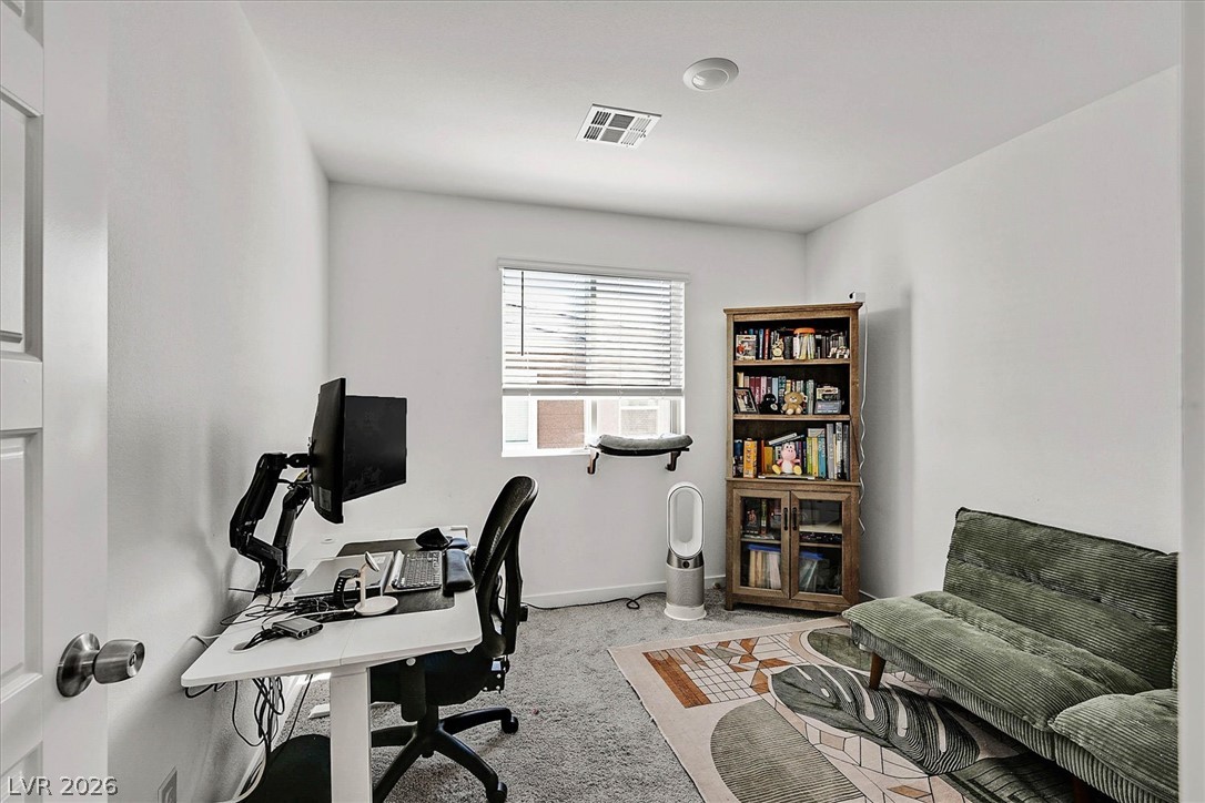 6282 Foxes Dale Street Property Photo 19