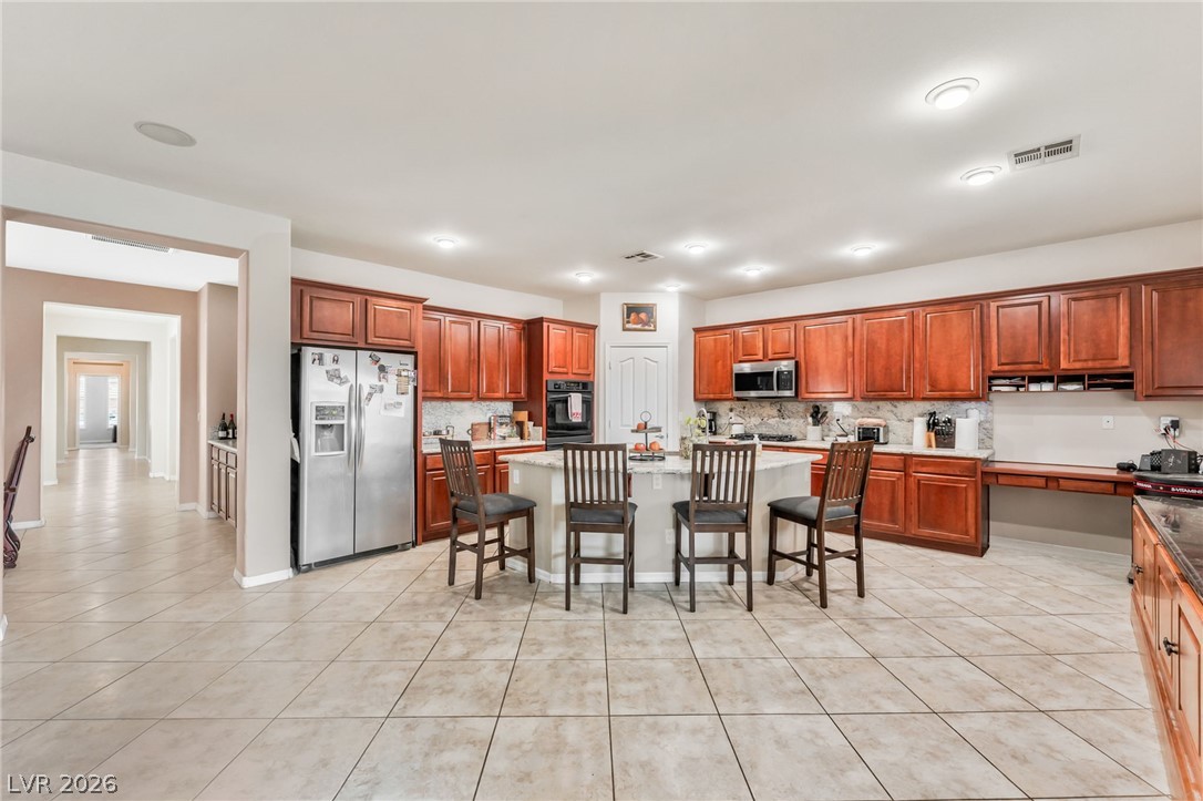 6450 Hughes Springs Drive Property Photo 6