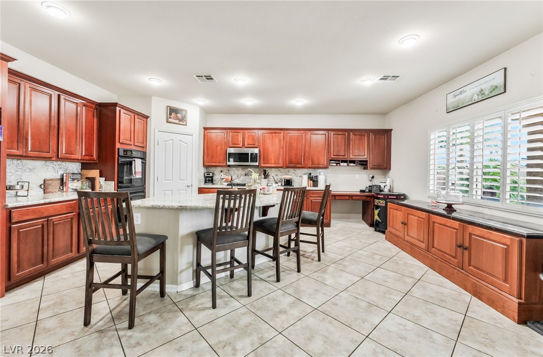 6450 Hughes Springs Drive Property Photo 8