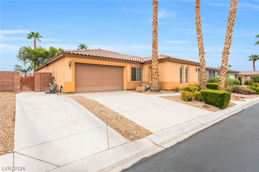 6450 Hughes Springs Drive Property Photo 11