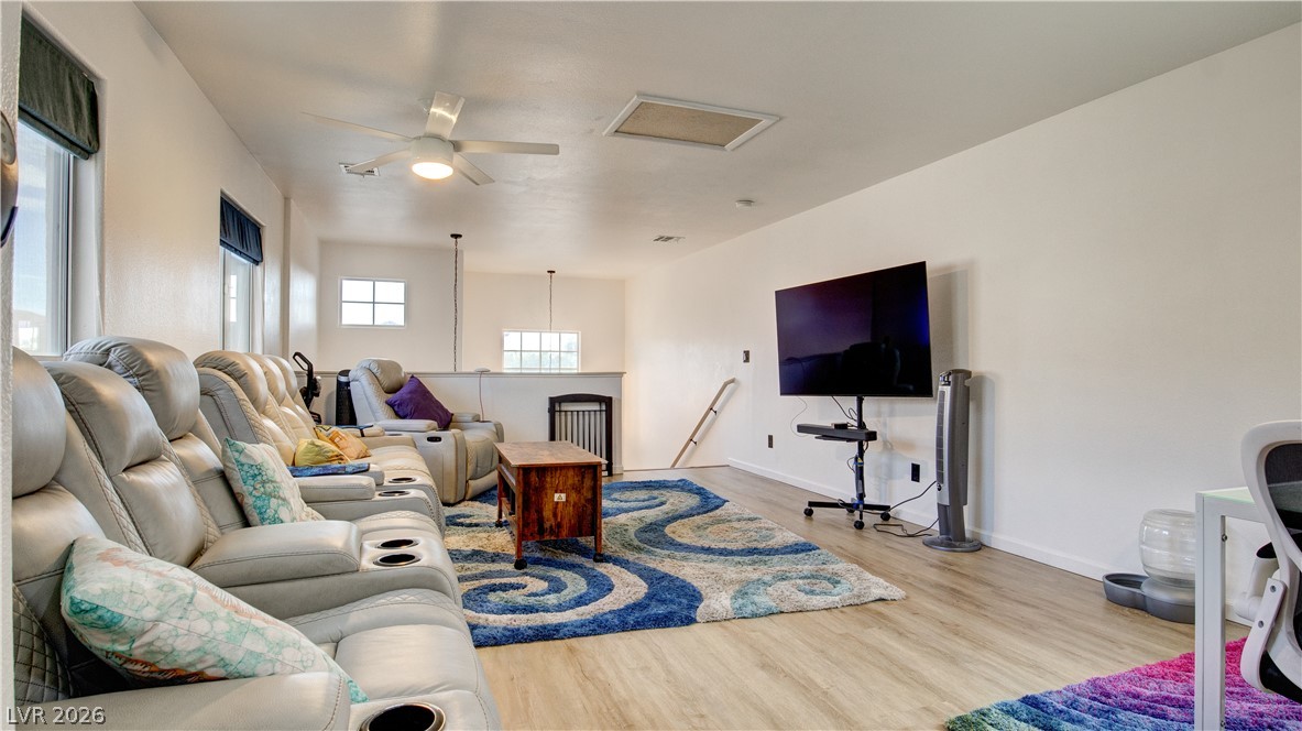 3512 Terraza Mar Avenue Property Photo 4