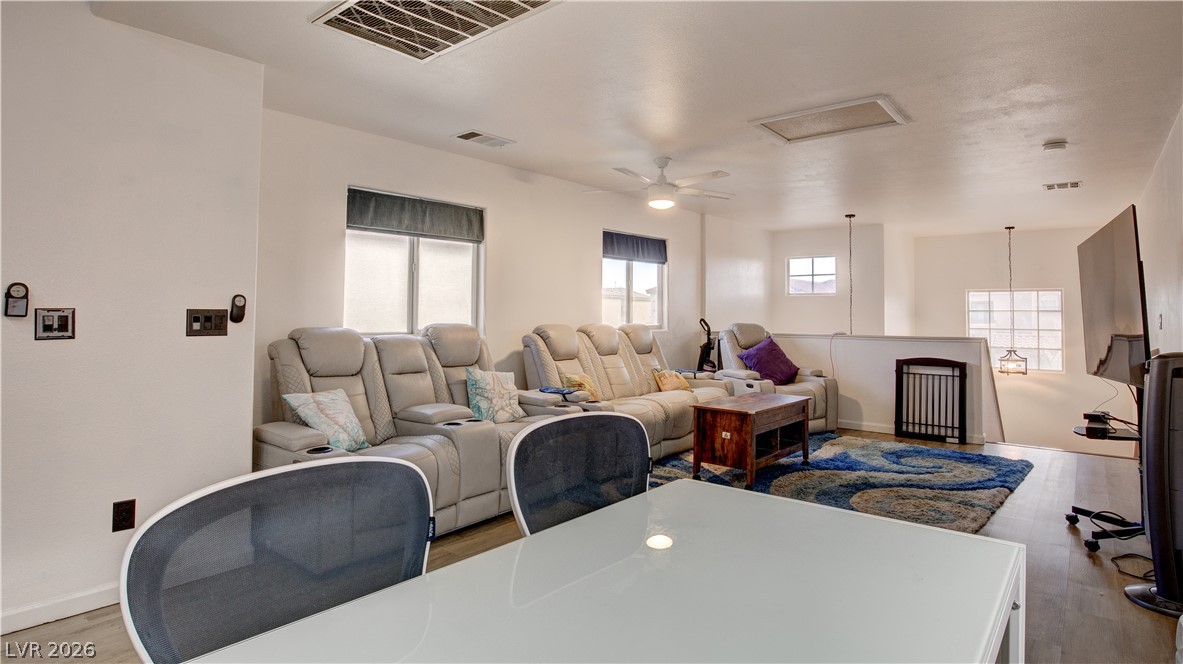 3512 Terraza Mar Avenue Property Photo 5