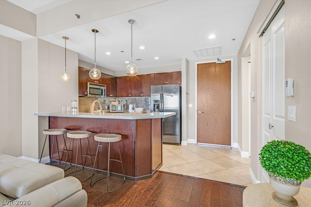 8255 Las Vegas Boulevard 814 Property Photo 3