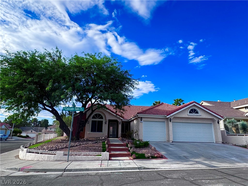 9713 Cascade Falls Avenue Property Photo 1