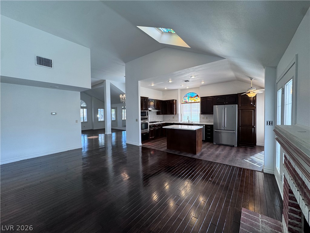 9713 Cascade Falls Avenue Property Photo 3