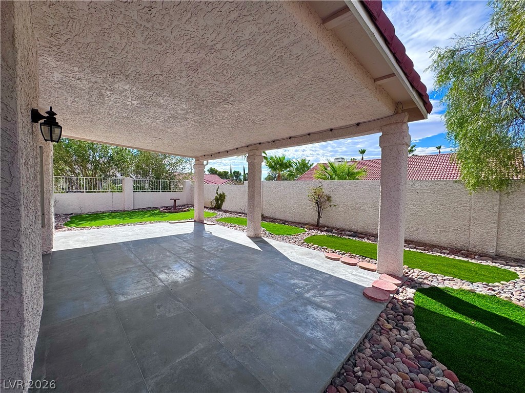 9713 Cascade Falls Avenue Property Photo 35