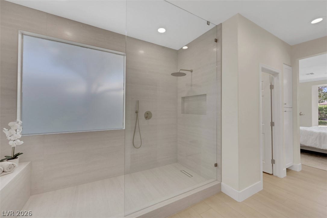 10551 Mandarino Avenue Property Photo 10