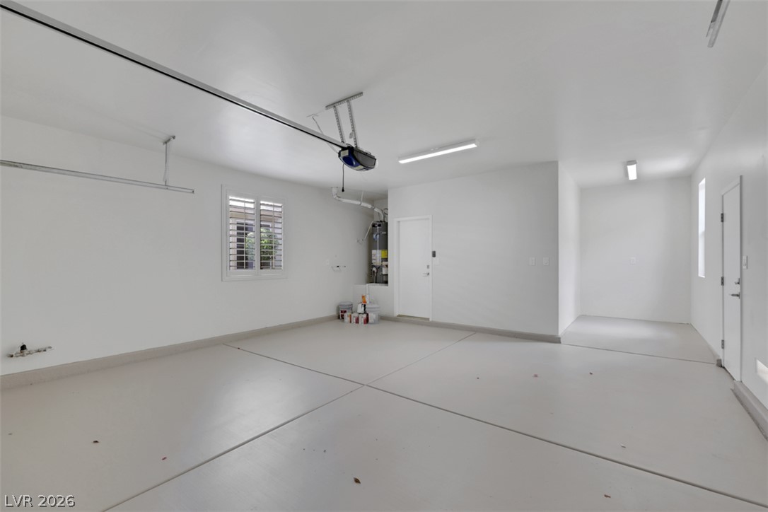 10551 Mandarino Avenue Property Photo 38