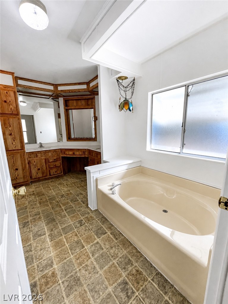 595 Lake Michigan Lane Property Photo 13
