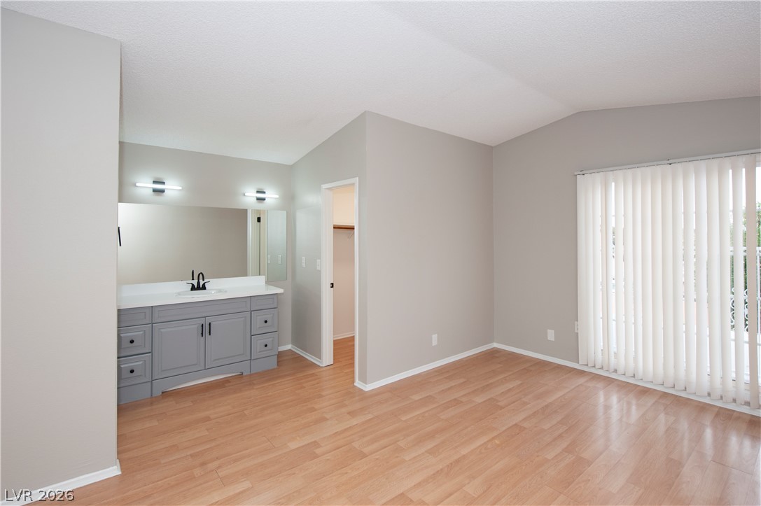 3576 Malafia Circle Property Photo 24
