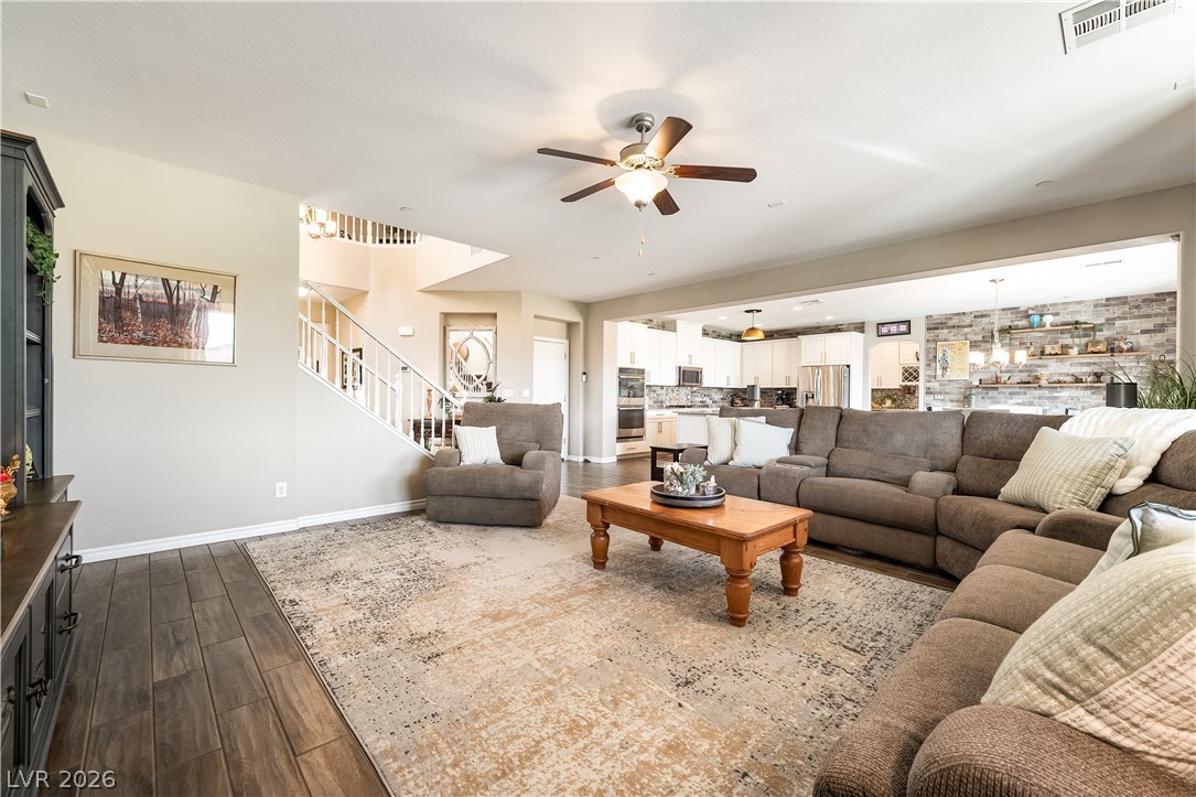 1096 Via Alloro Property Photo 5