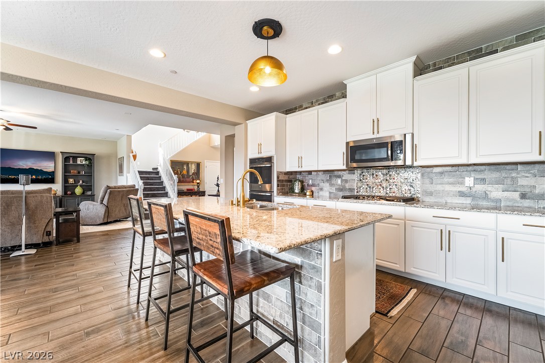 1096 Via Alloro Property Photo 9