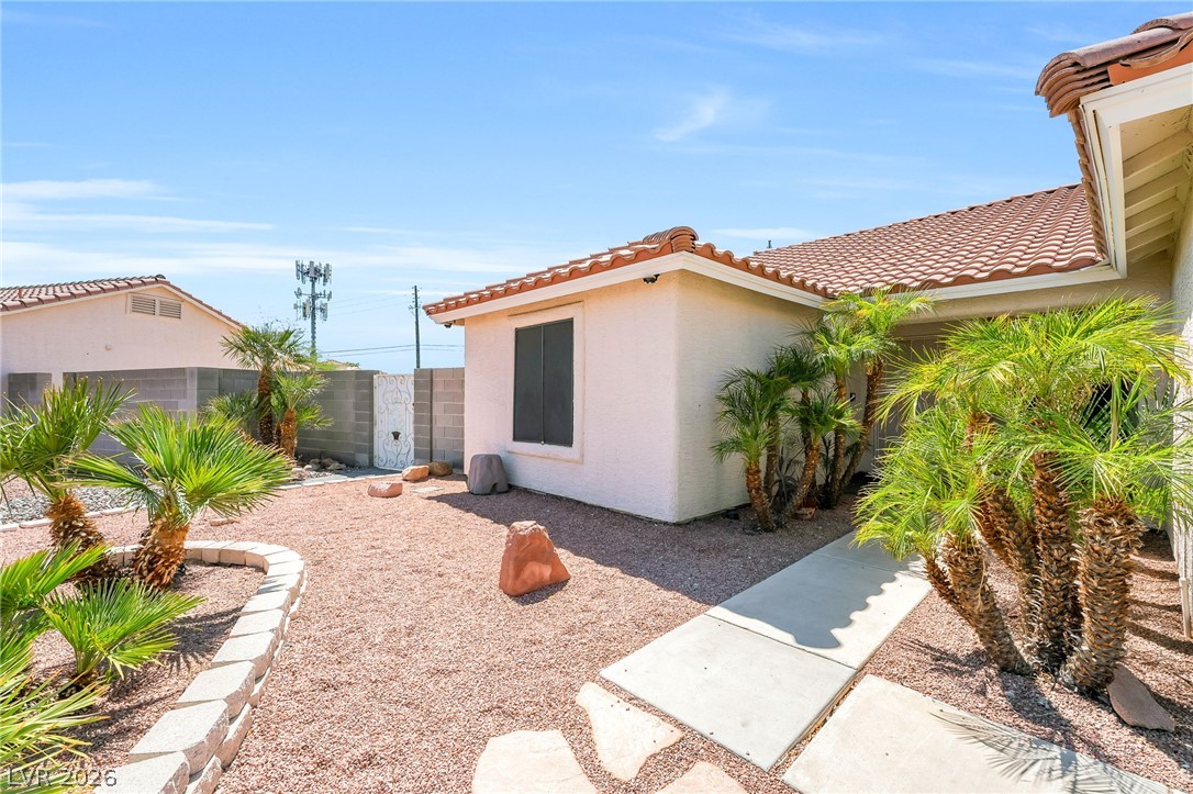 719 Carlitos Avenue Property Photo 3