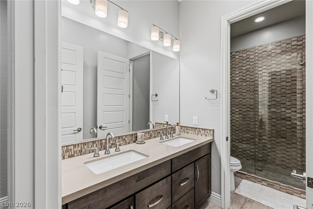 6957 Rainstone Street Property Photo 29