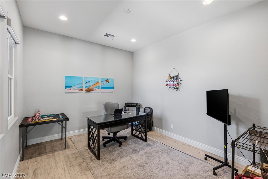 6957 Rainstone Street Property Photo 33