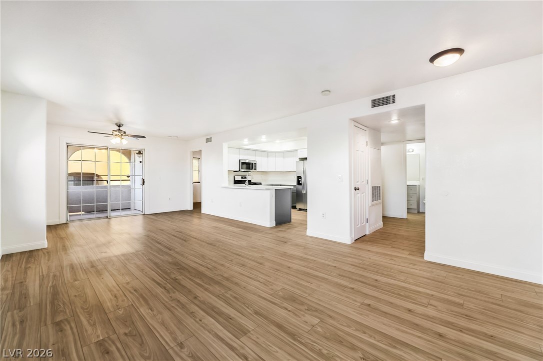 7950 West Flamingo Road 1087 Property Photo 8