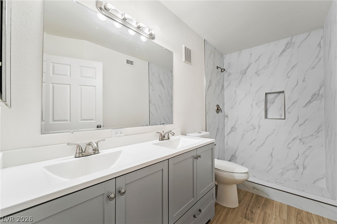 7950 West Flamingo Road 1087 Property Photo 23