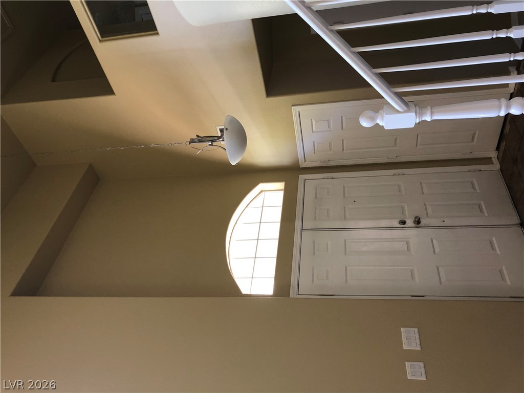5223 Morning Splash Avenue Property Photo 5