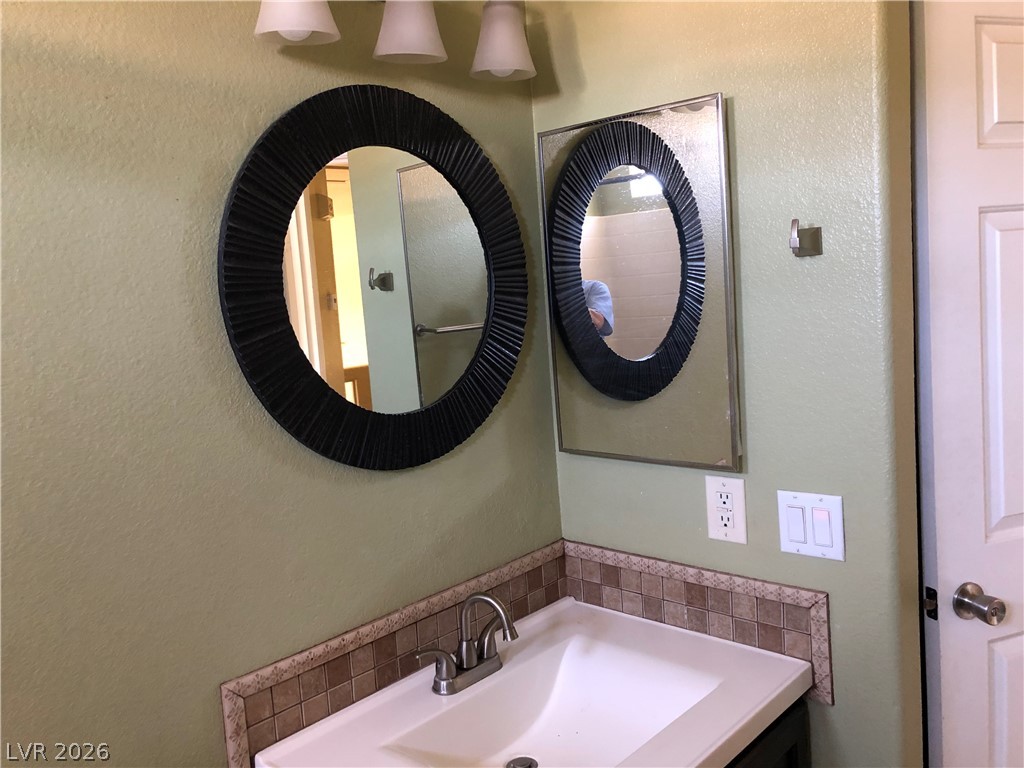 5223 Morning Splash Avenue Property Photo 22
