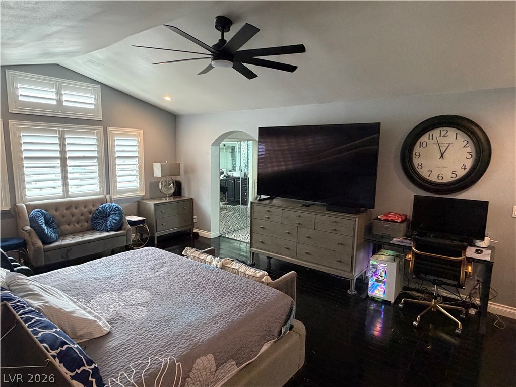 8765 Beluga Way Property Photo 10