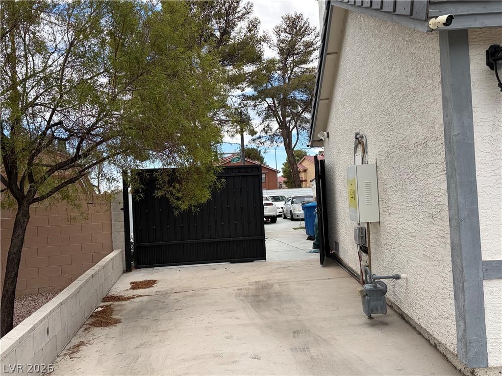 8765 Beluga Way Property Photo 20