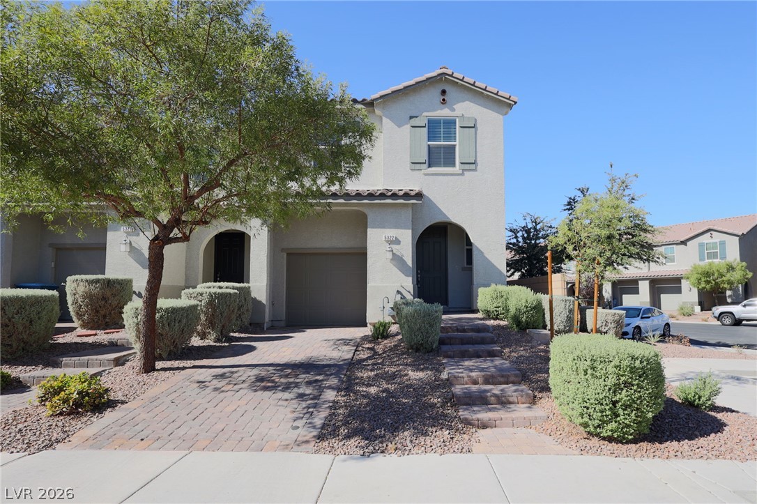 5322 Lazy Breeze Avenue Property Photo 2