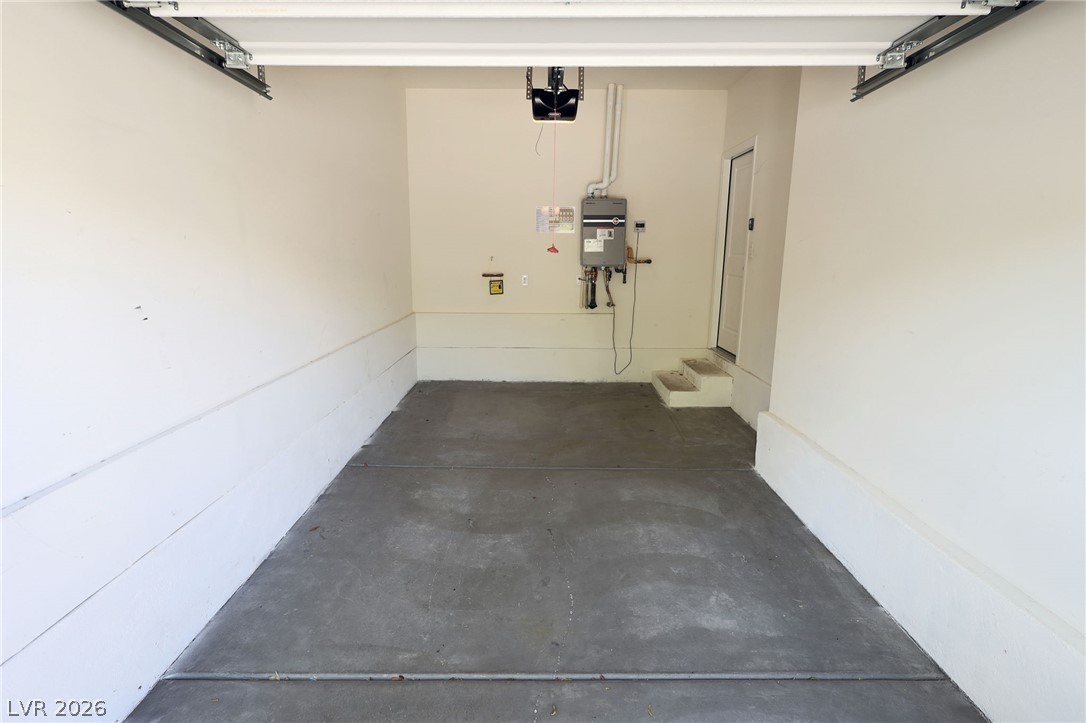 5322 Lazy Breeze Avenue Property Photo 23