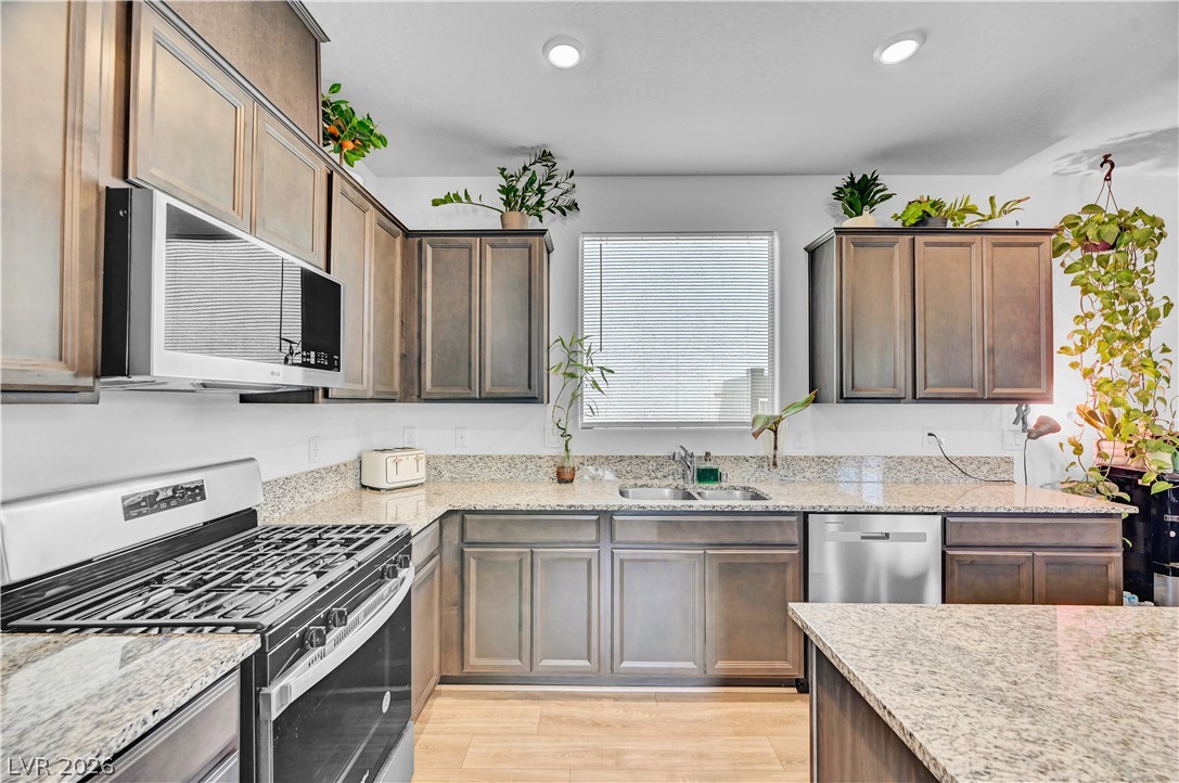 6830 Camino Real Street Property Photo 15