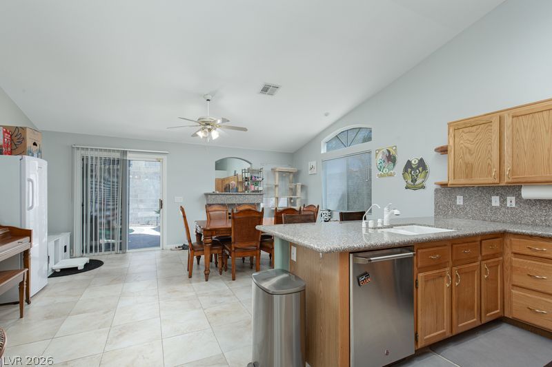 130 Ringlore Drive Drive Property Photo 8