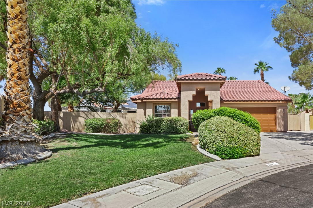 5011 Rio Colorado Circle Property Photo 1