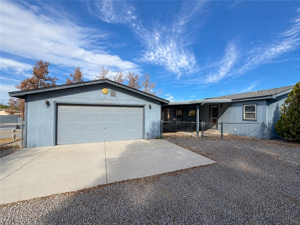 5561 Doubletree Road Property Photo 3
