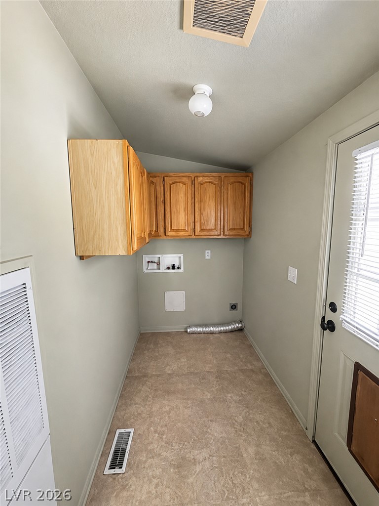 5561 Doubletree Road Property Photo 13