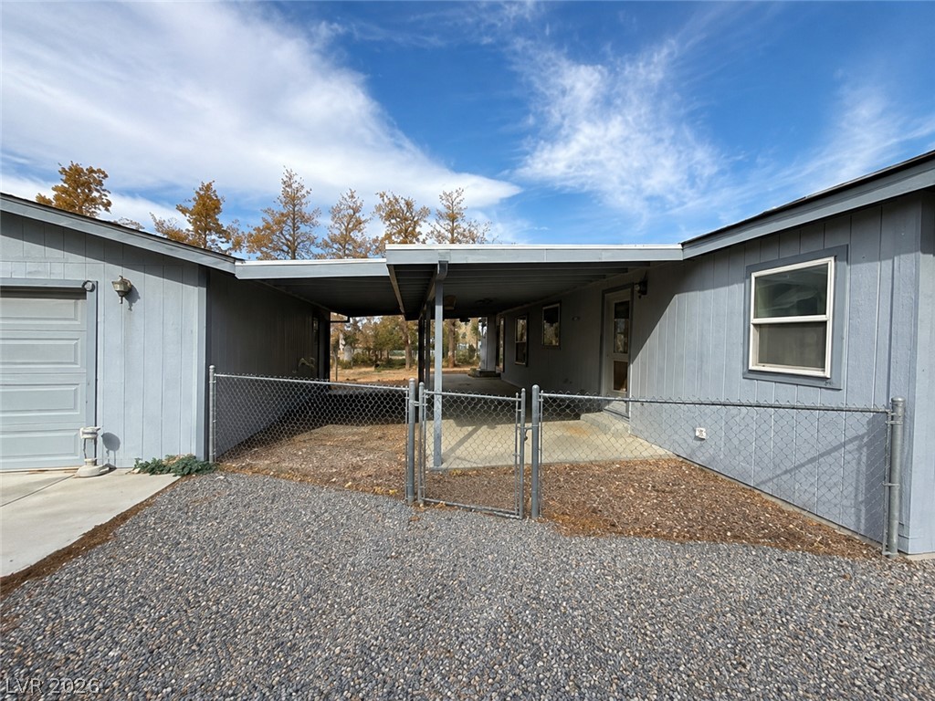 5561 Doubletree Road Property Photo 18